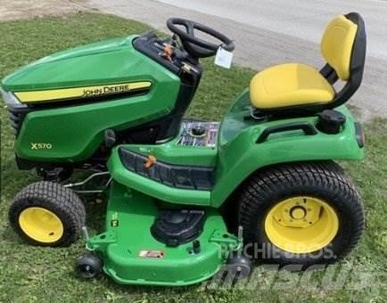 John Deere X570 Manji traktori
