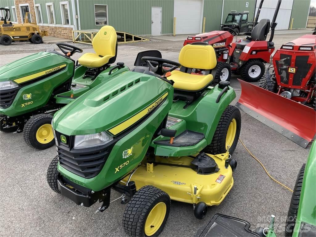 John Deere X570 Manji traktori