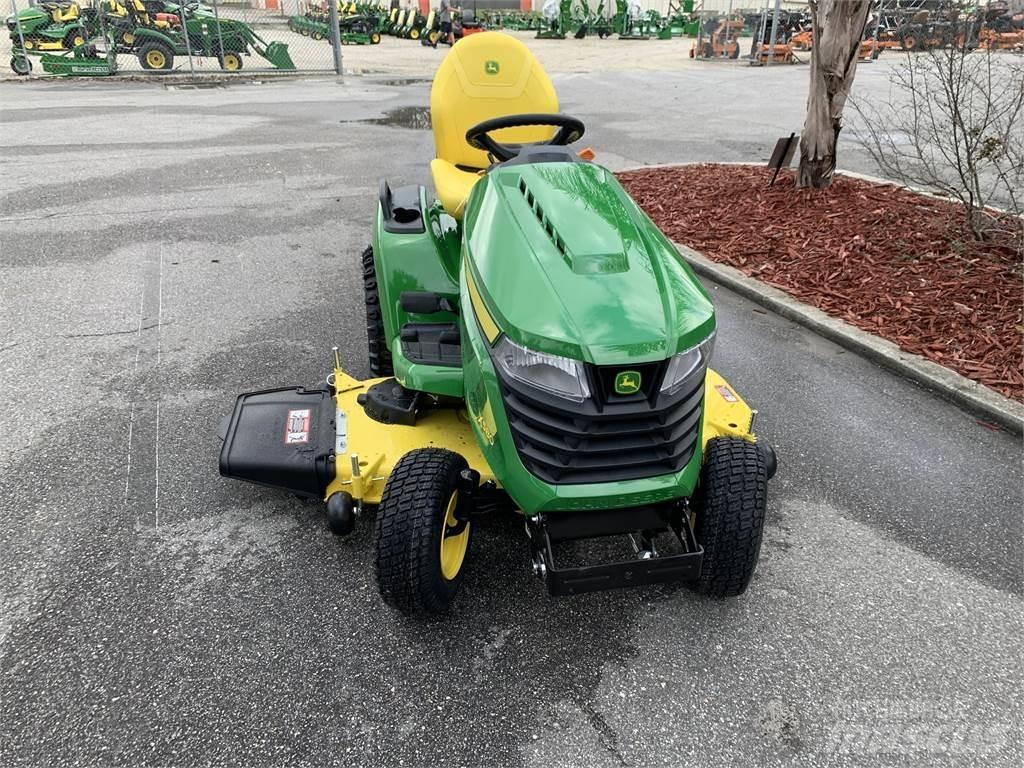 John Deere X580 Manji traktori