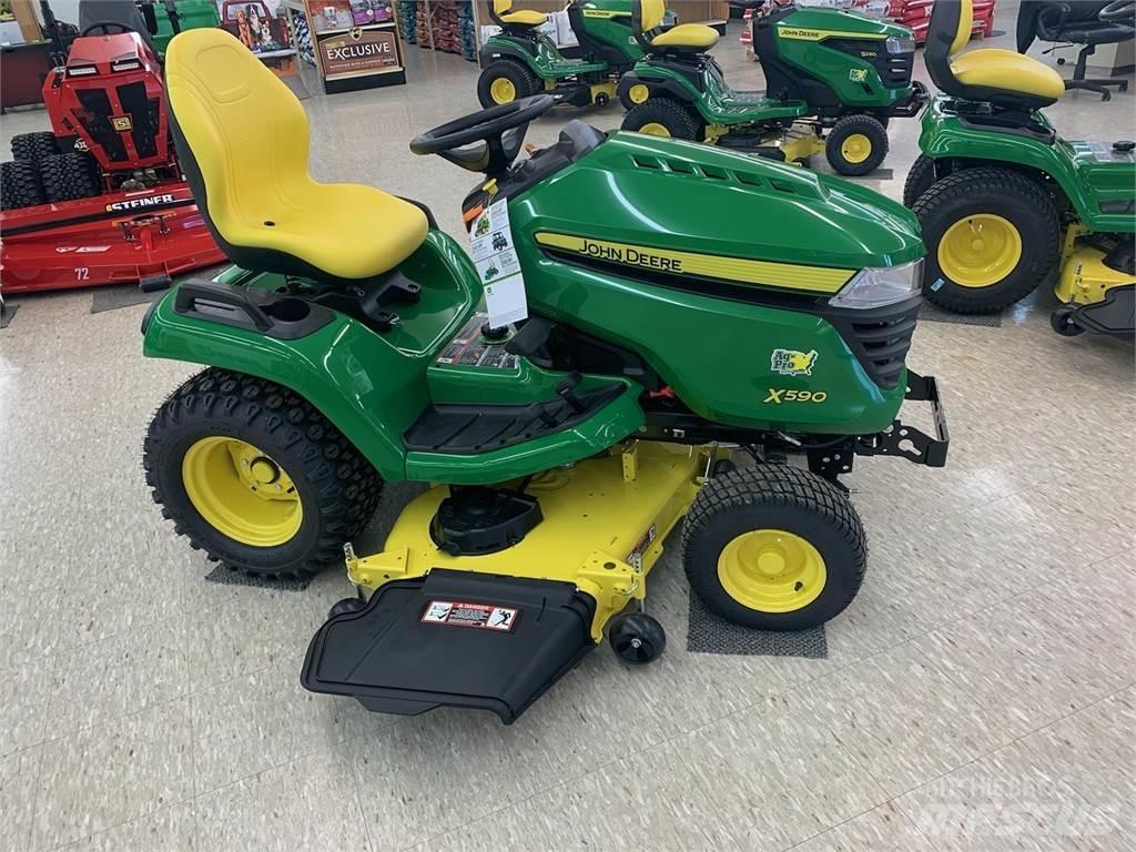 John Deere X590 Manji traktori