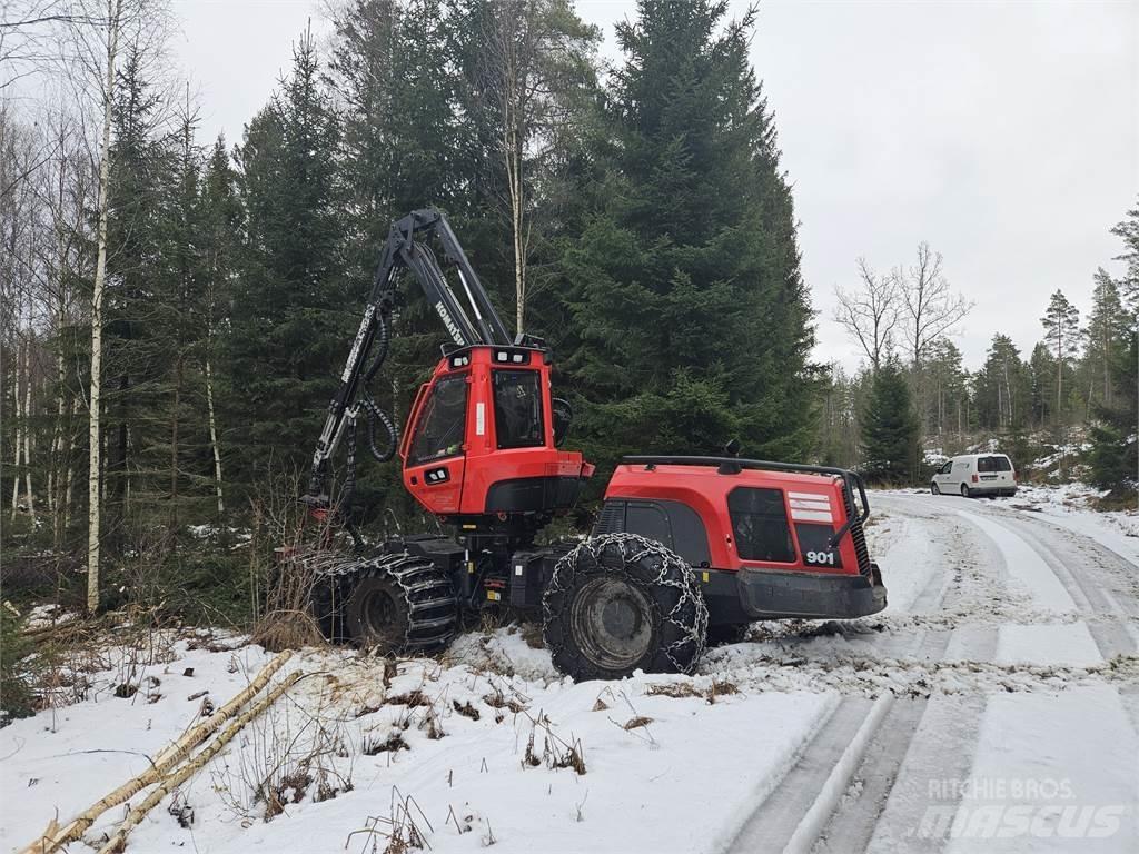 Komatsu 901 Harversteri