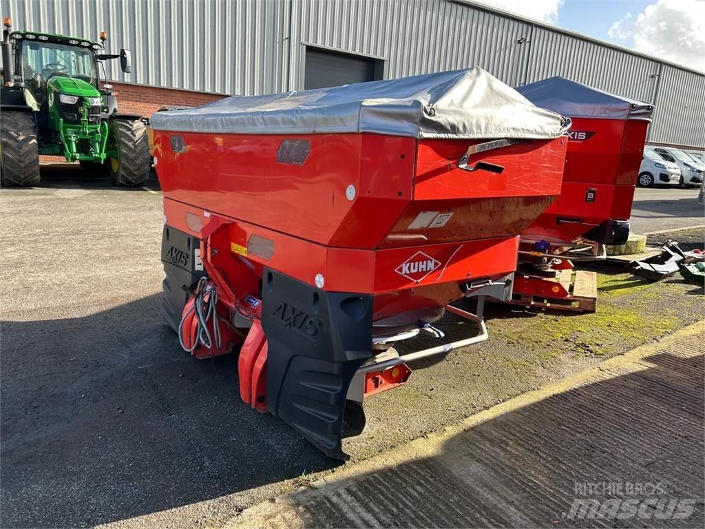 Kuhn Axis 30.1 Rasturači mineralnog đubriva