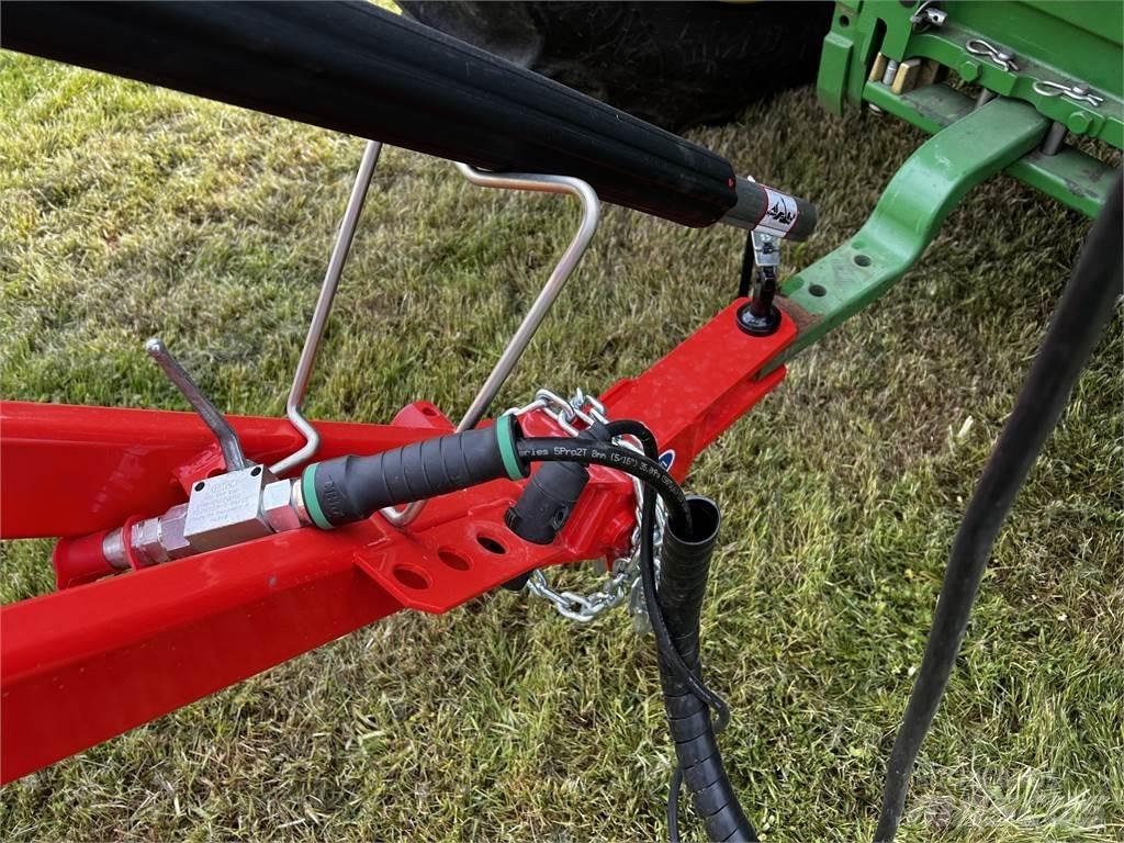 Kuhn GA4731T Okretači i sakupljači sena