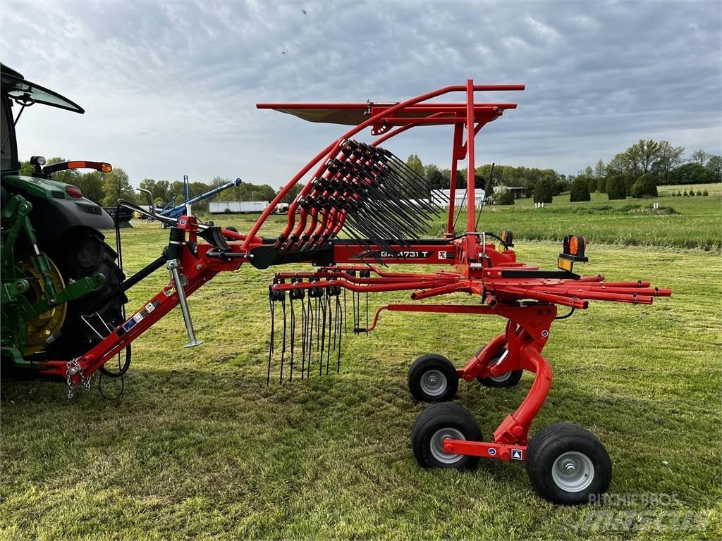 Kuhn GA4731T Okretači i sakupljači sena