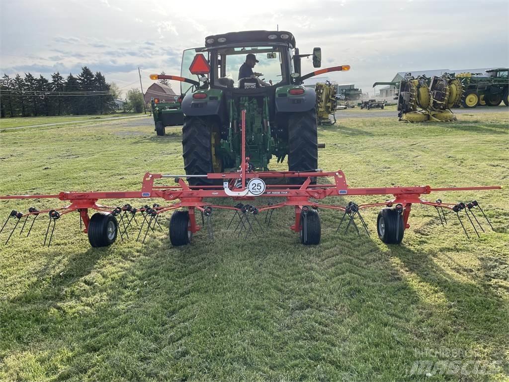 Kuhn GF5202THA Okretači i sakupljači sena