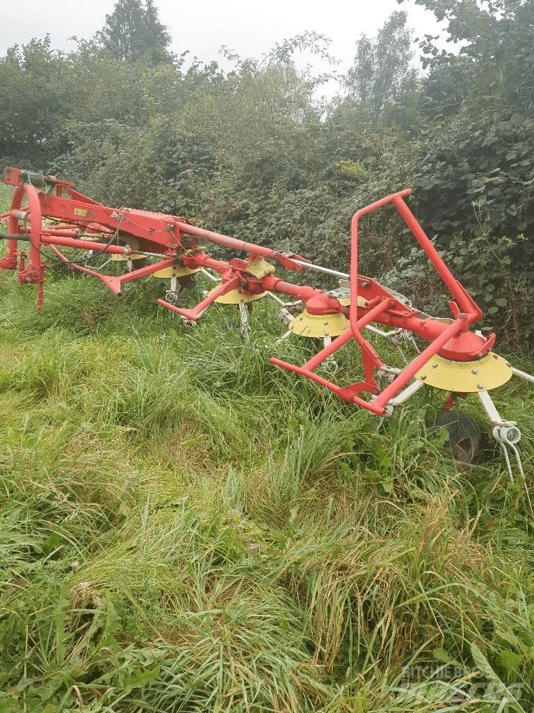 Pöttinger 810N Okretači i sakupljači sena