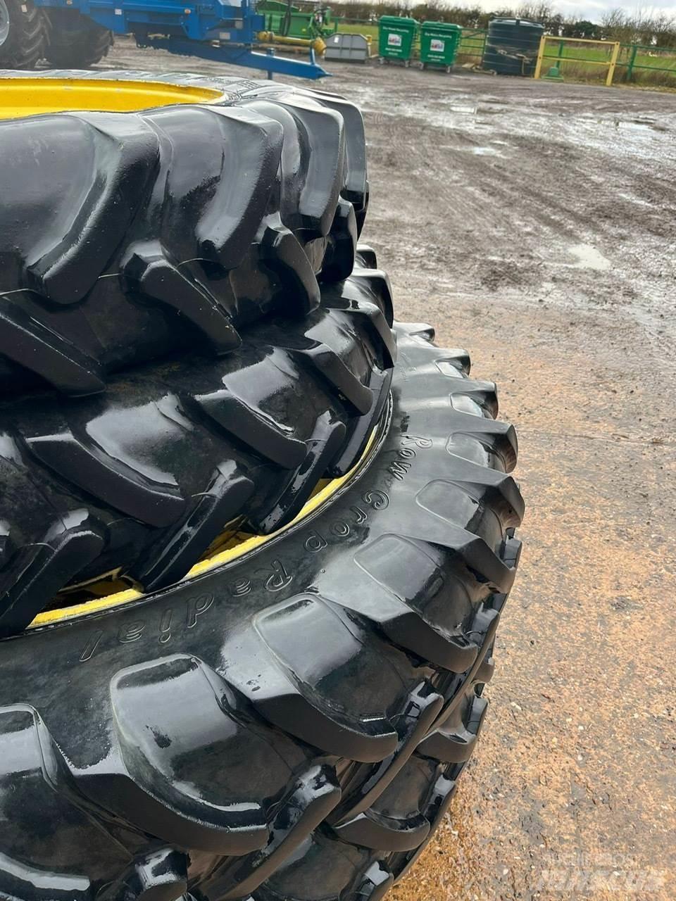  Row Crop Wheels Gume, točkovi i felne