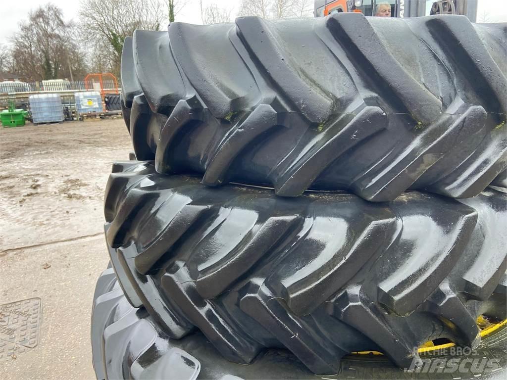  Row Crop Wheels Gume, točkovi i felne