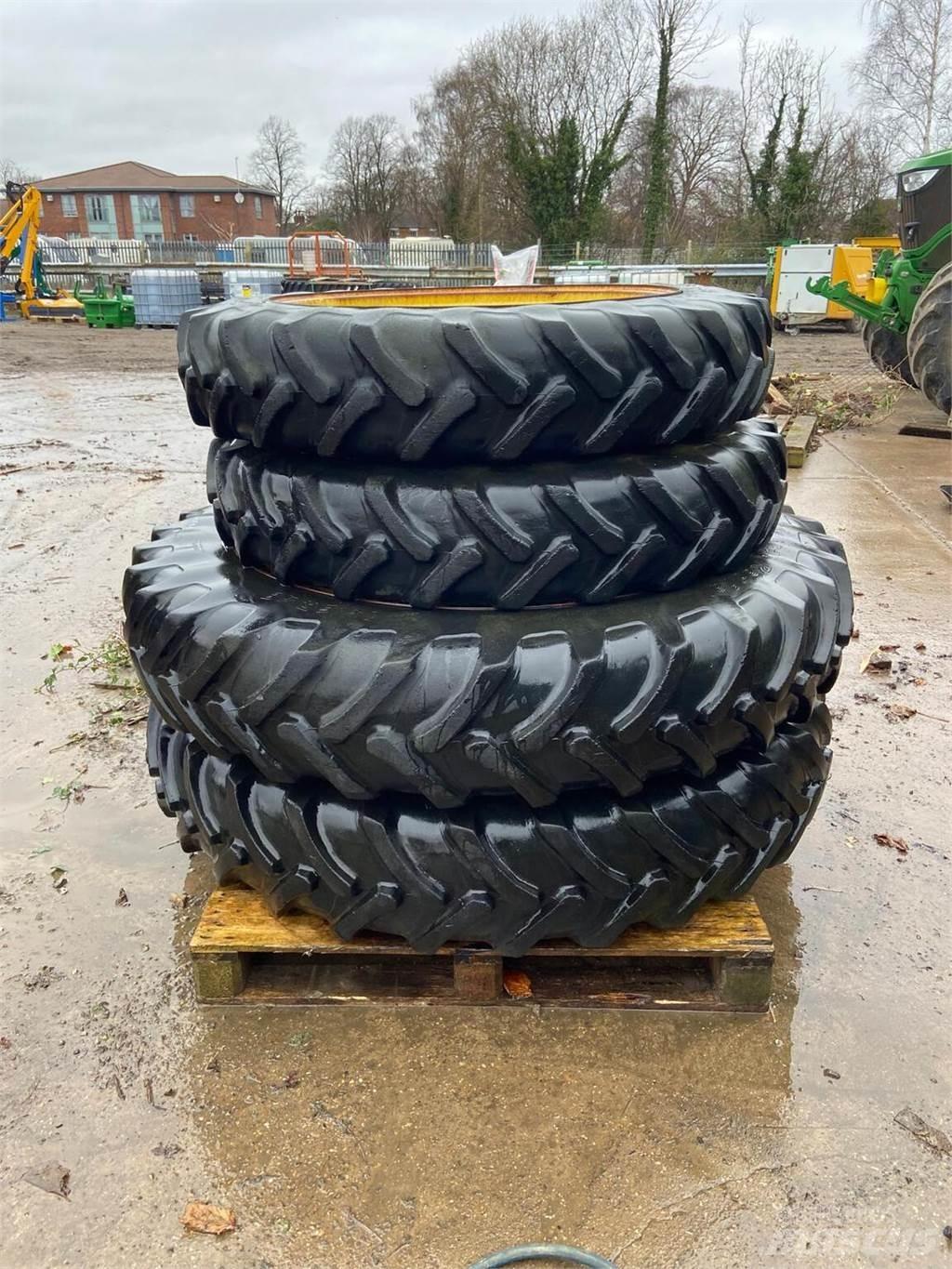  Row Crop Wheels Gume, točkovi i felne