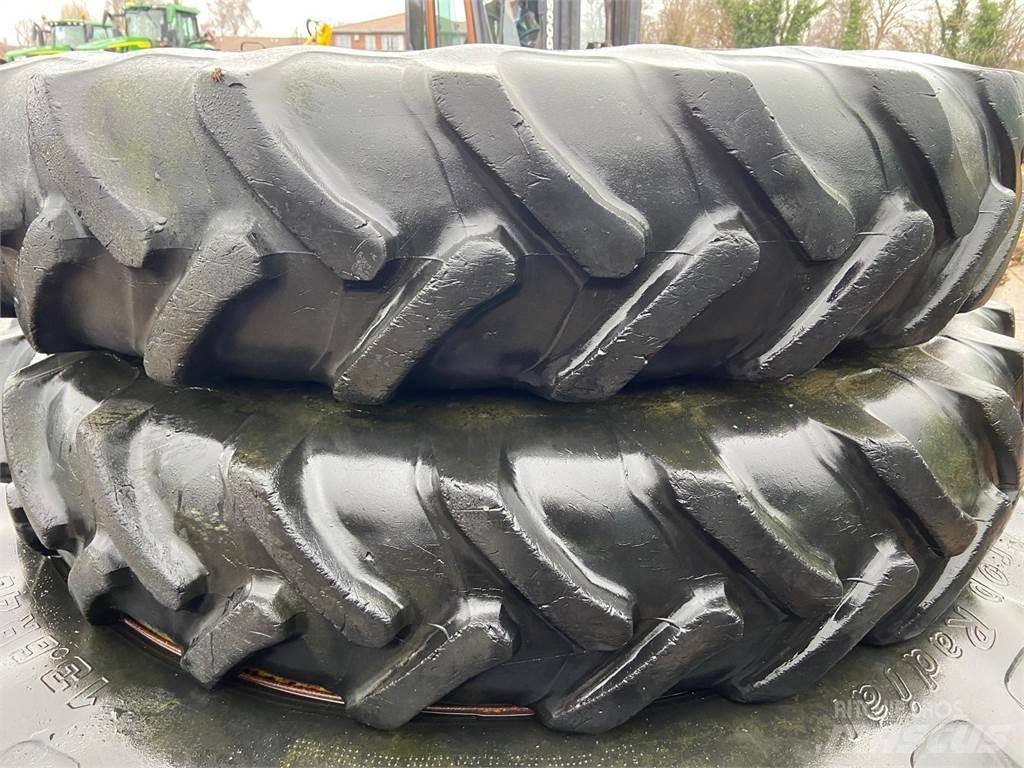  Row Crop Wheels Gume, točkovi i felne