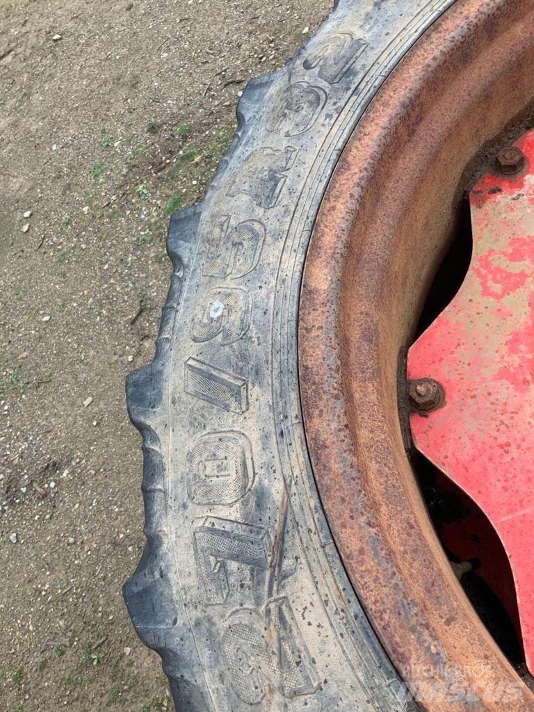  Row Crop Wheels Gume, točkovi i felne