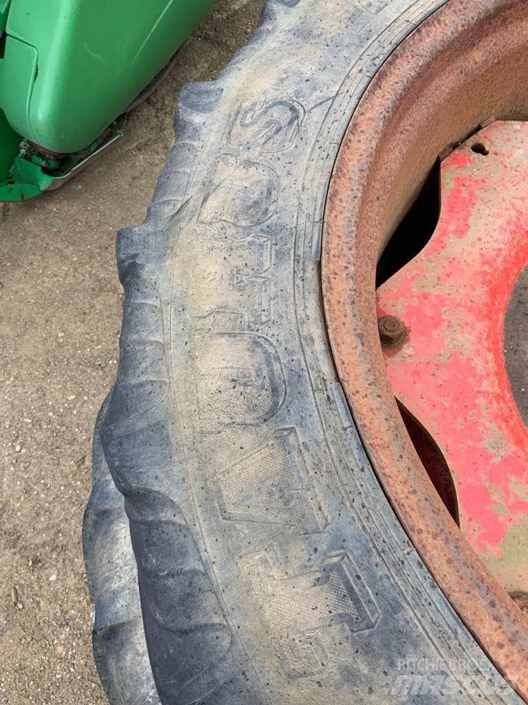  Row Crop Wheels Gume, točkovi i felne