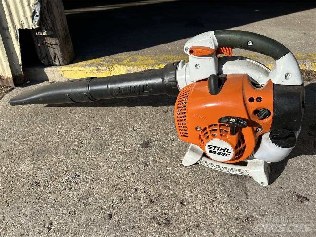 Stihl BG86 Kola za golf