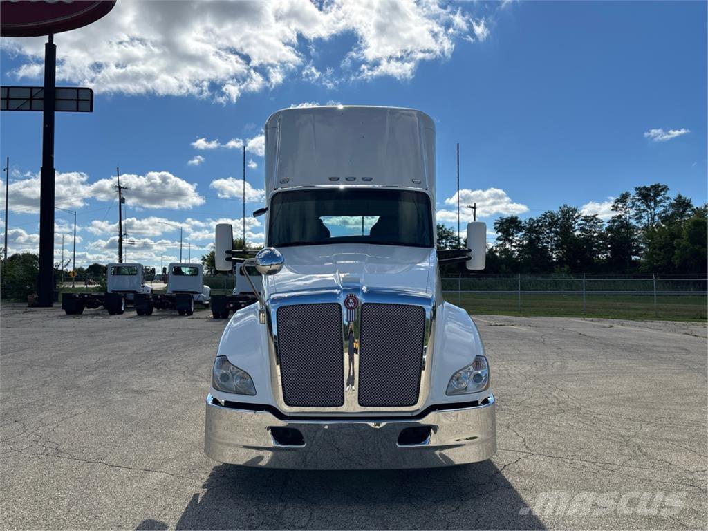 Kenworth T680 Tegljači
