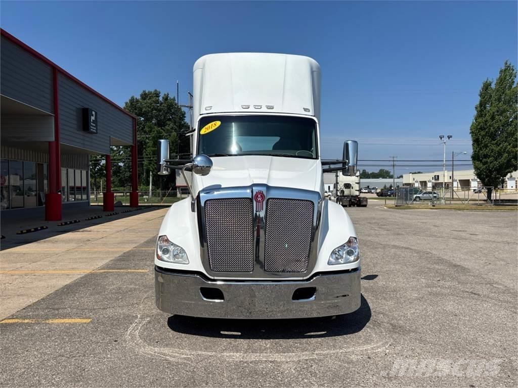 Kenworth T680 Tegljači