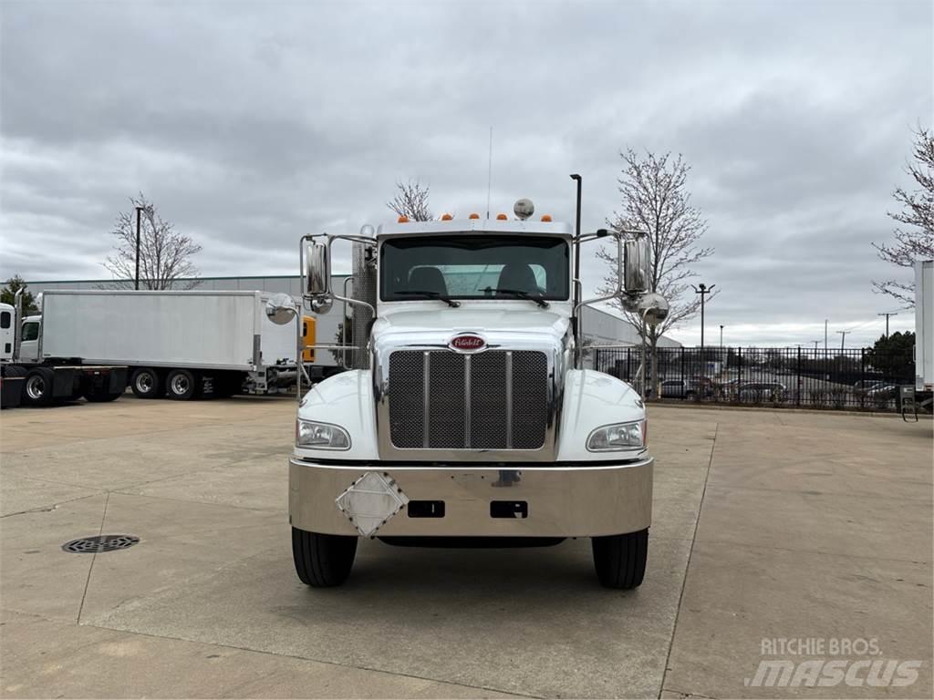 Peterbilt 337 Kamioni-šasije