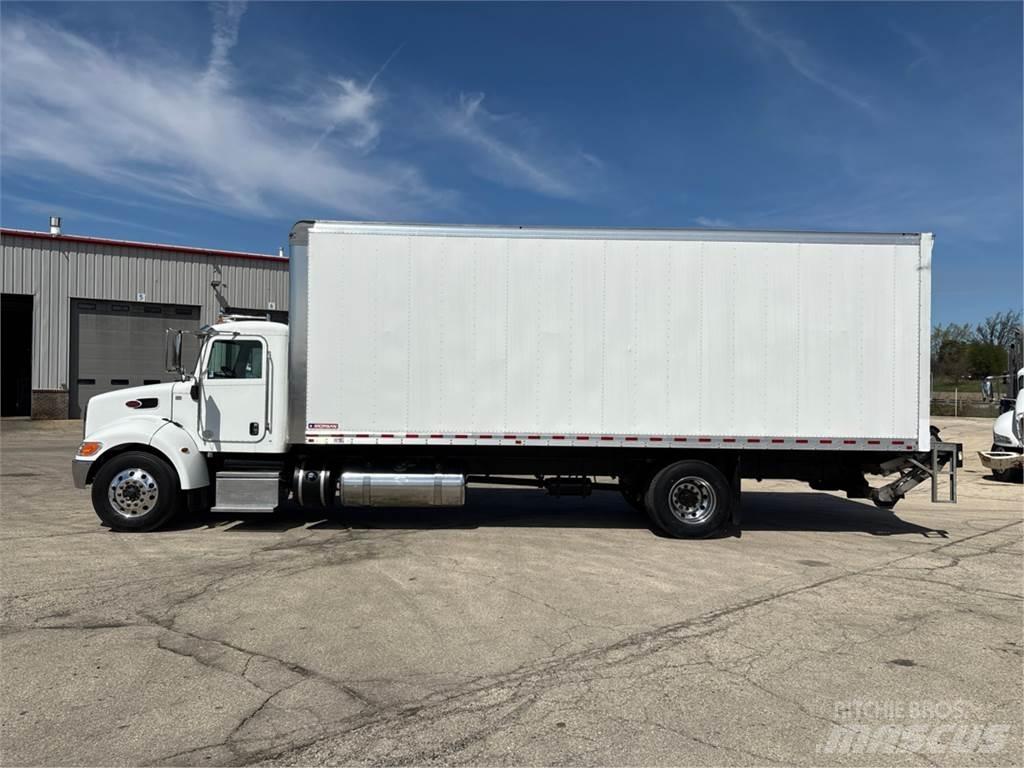 Peterbilt 337 Sanduk kamioni