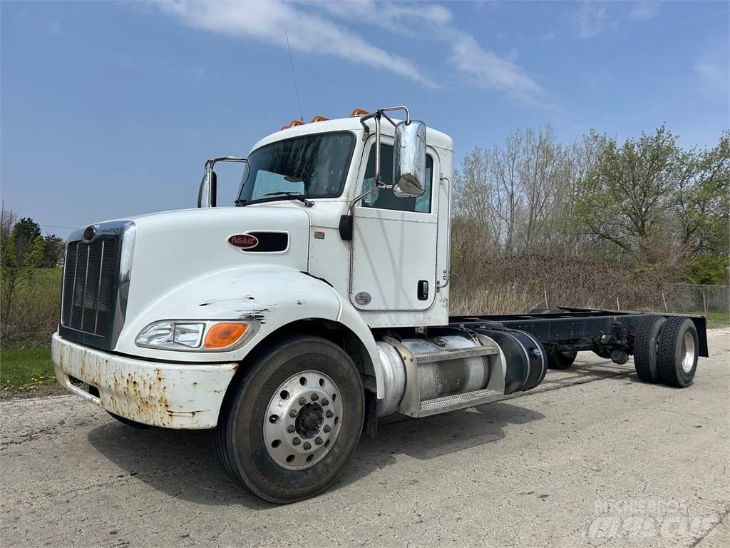Peterbilt 337 Kamioni-šasije