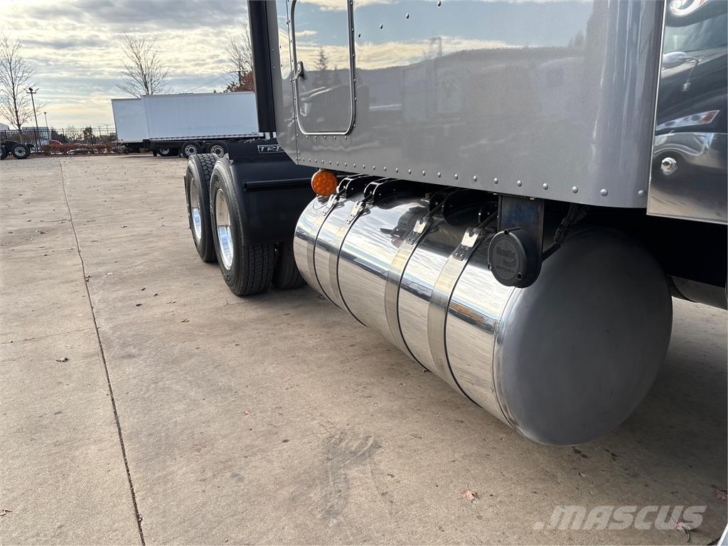 Peterbilt 389 Tegljači