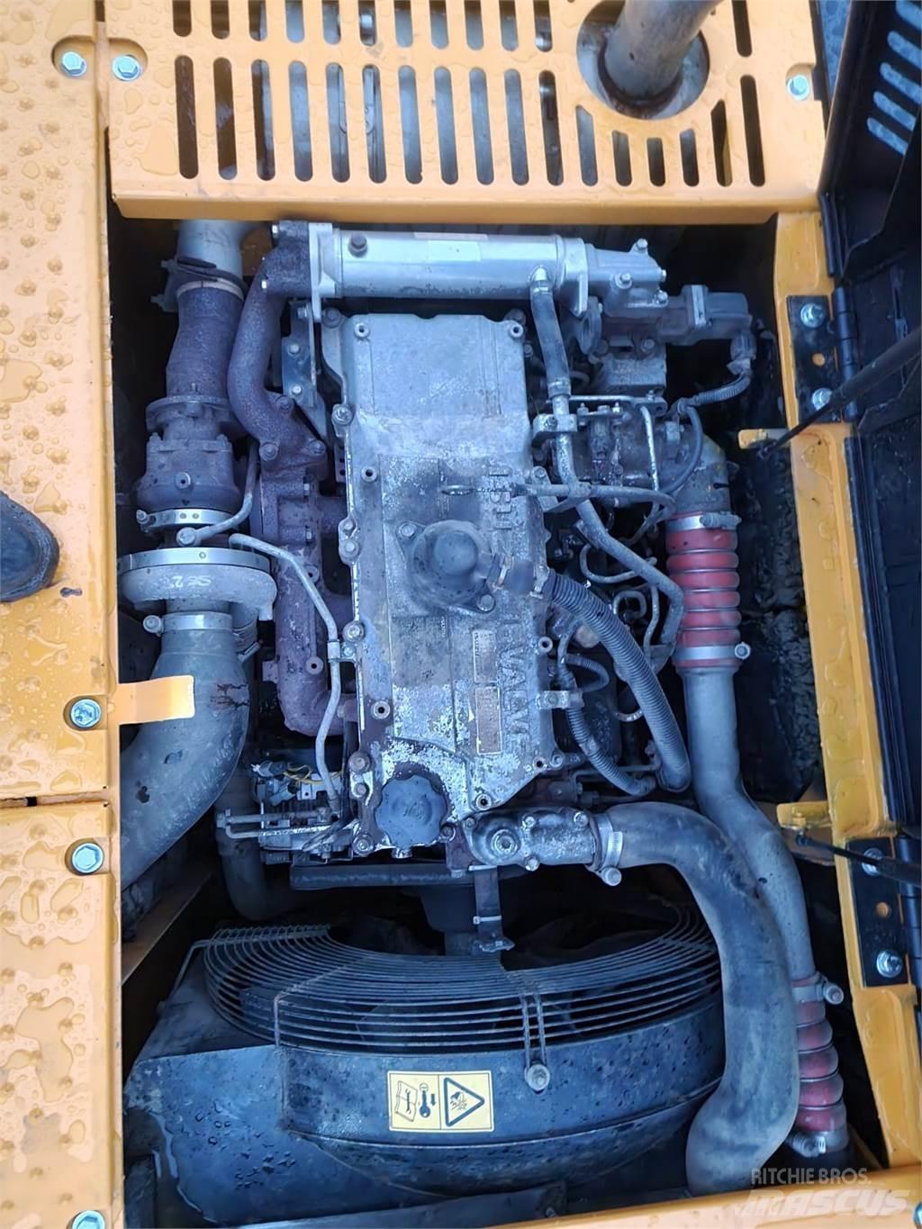 JCB JS220LC Bageri guseničari