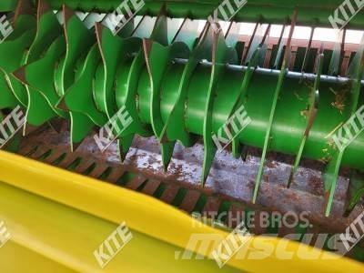 John Deere 568 Prese/balirke za rolo bale