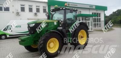 John Deere 6210R Traktori