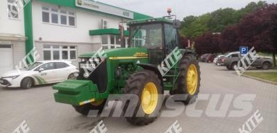 John Deere 8310 Traktori