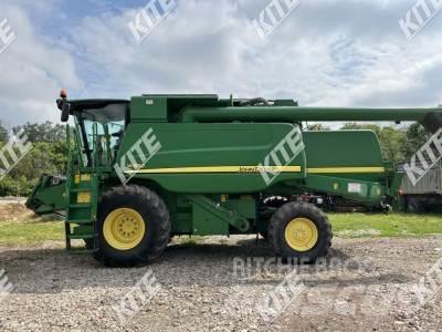 John Deere W650 Kombajni