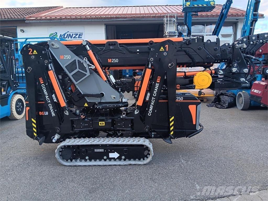 BG Lift M250 Polovni mini kranovi