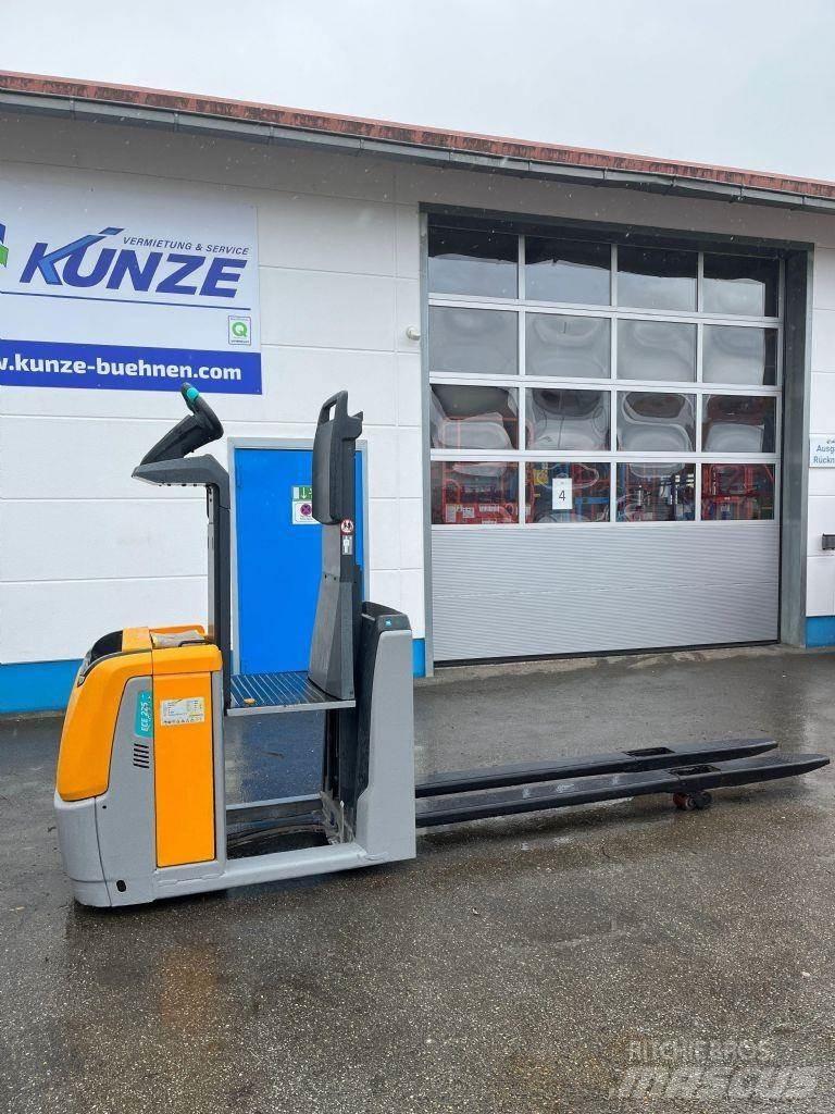 Jungheinrich ECE225 Srednje dizajući komisioni viljuškar