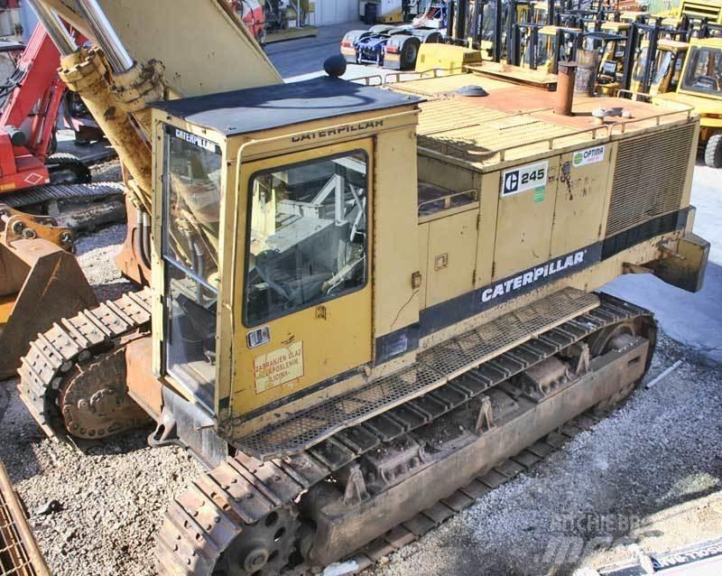 CAT 245 Bageri guseničari