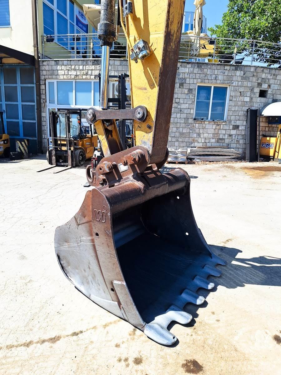 CAT 323D Bageri guseničari