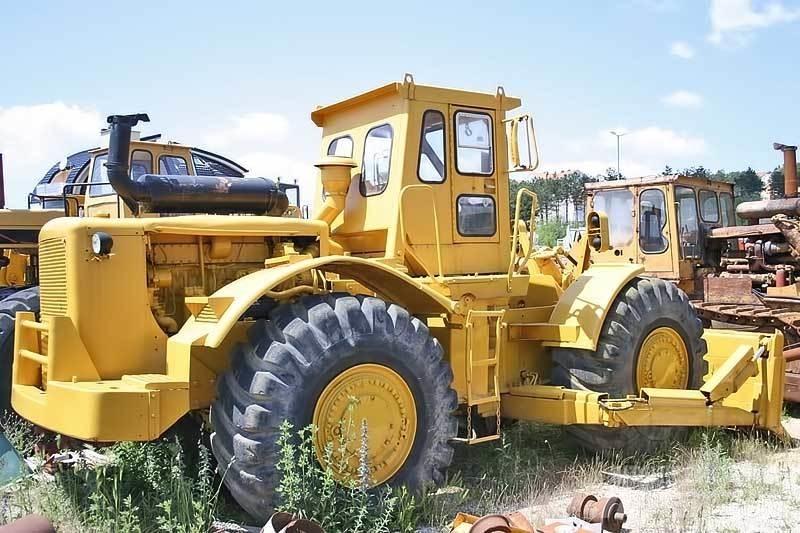 CAT 824B Buldožeri na točkovima