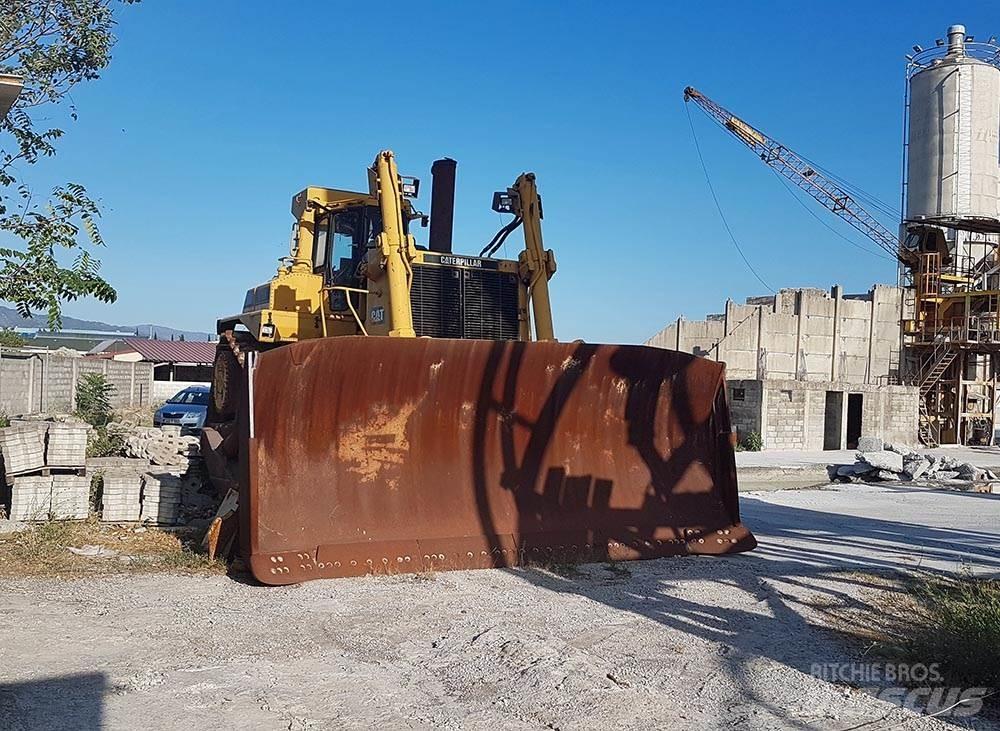 CAT D11N Buldožeri guseničari