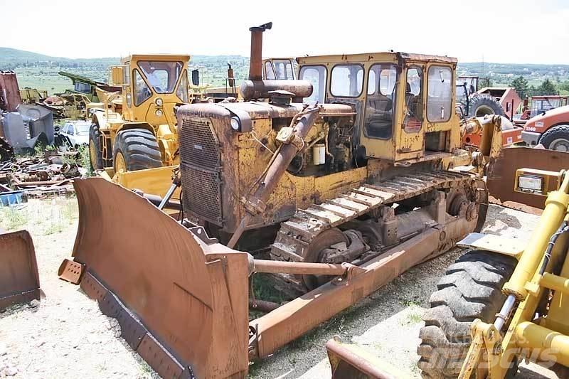 CAT D9H Buldožeri guseničari