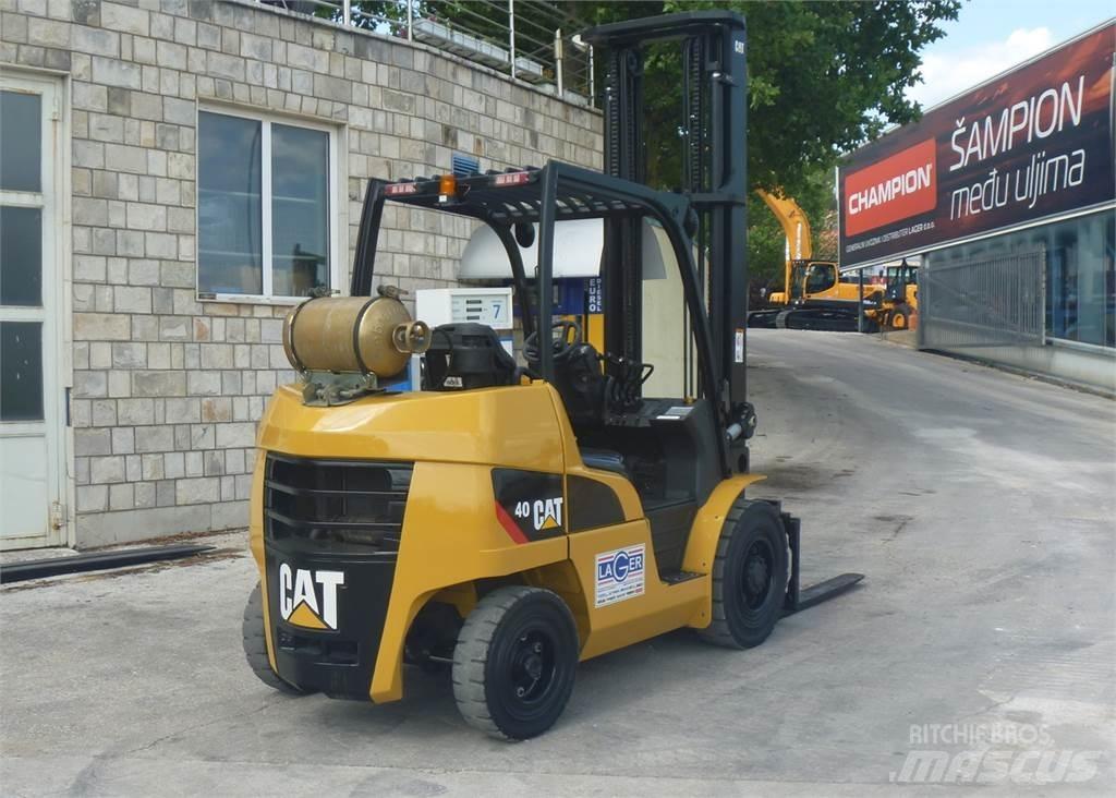CAT GP40N Plinski viljuškari