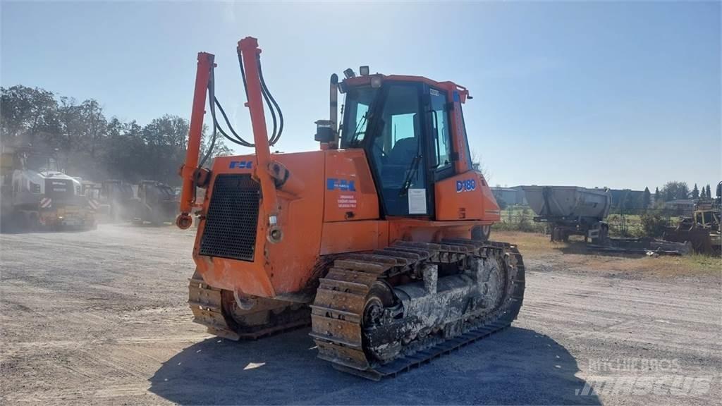 Fiat-Kobelco D180 Buldožeri guseničari