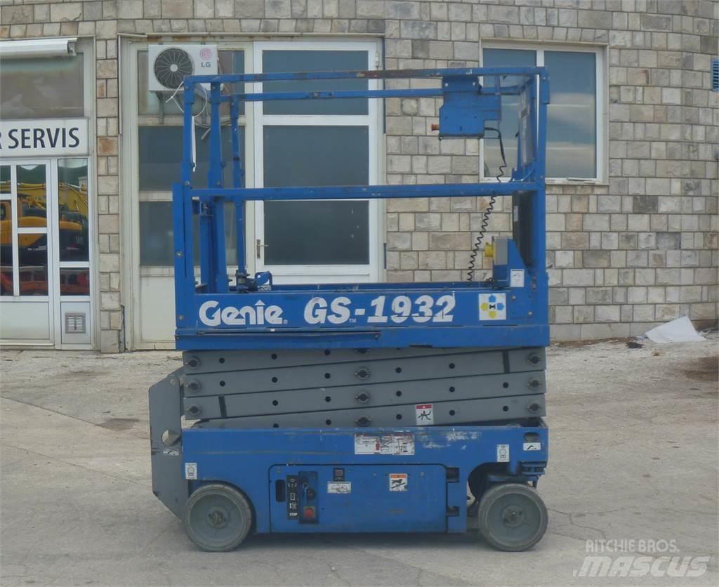 Genie GS 1932 Zglobne podizne platforme