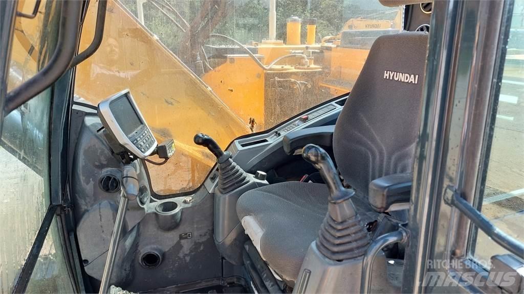 Hyundai HX145 LCR Bageri guseničari