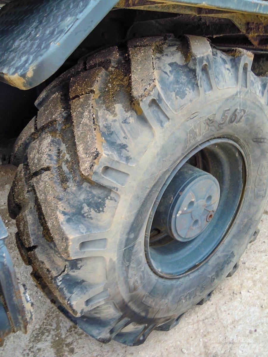 Hyundai R140W-9 Bageri točkaši