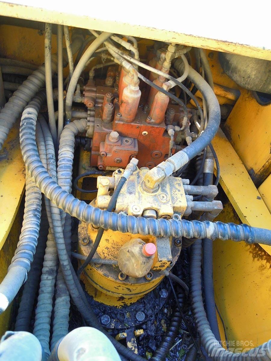 Hyundai R250NLC-7 Bageri guseničari
