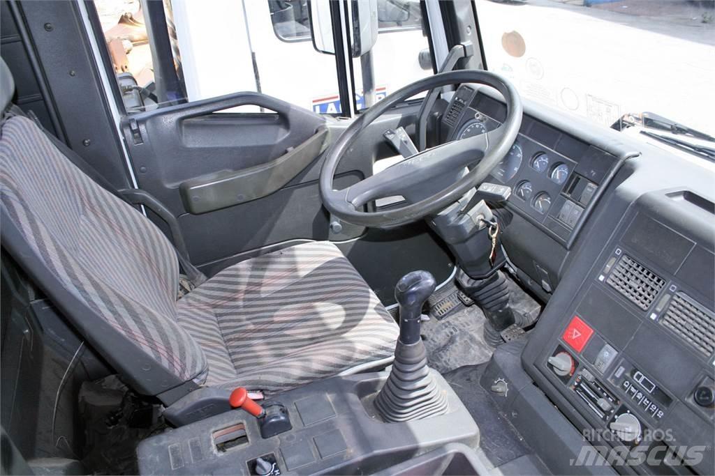 Iveco 720E42 Tegljači