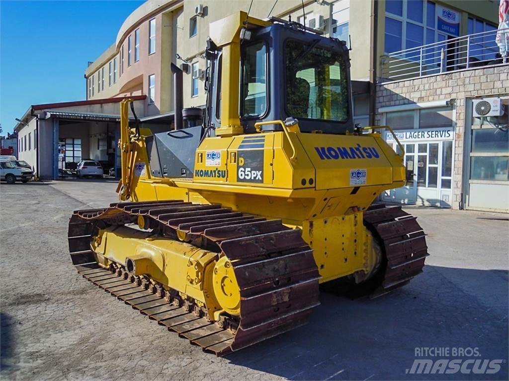 Komatsu D65PX-15EO Buldožeri guseničari