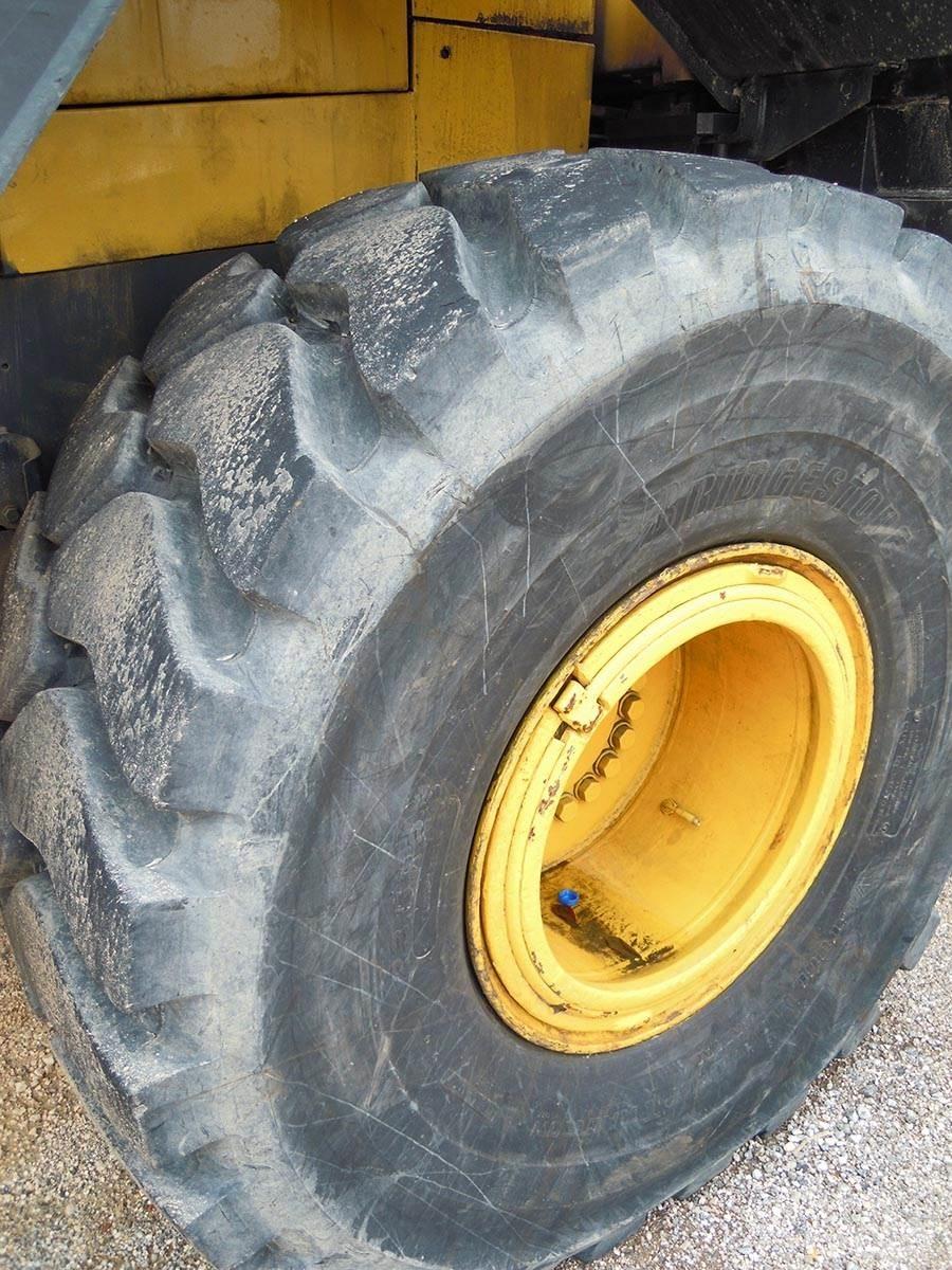 Komatsu WA430- 6E0 Utovarivači na točkove