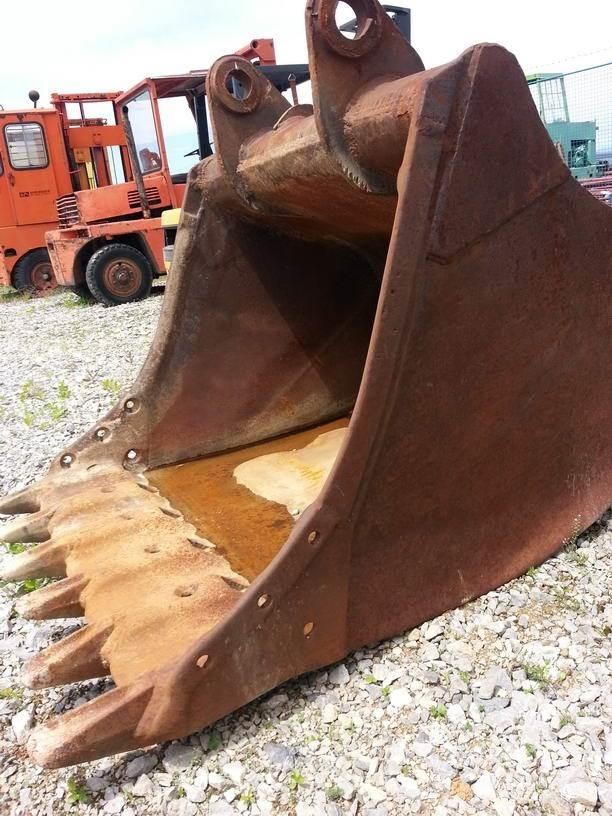  KORPA / BUCKET Ostalo za građevinarstvo