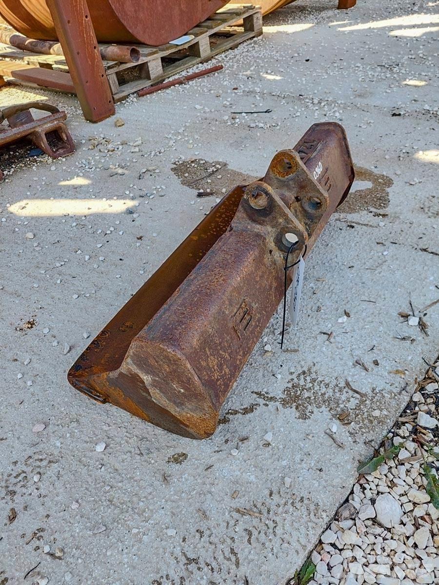  KORPA BUCKET 700mm Ostalo za građevinarstvo
