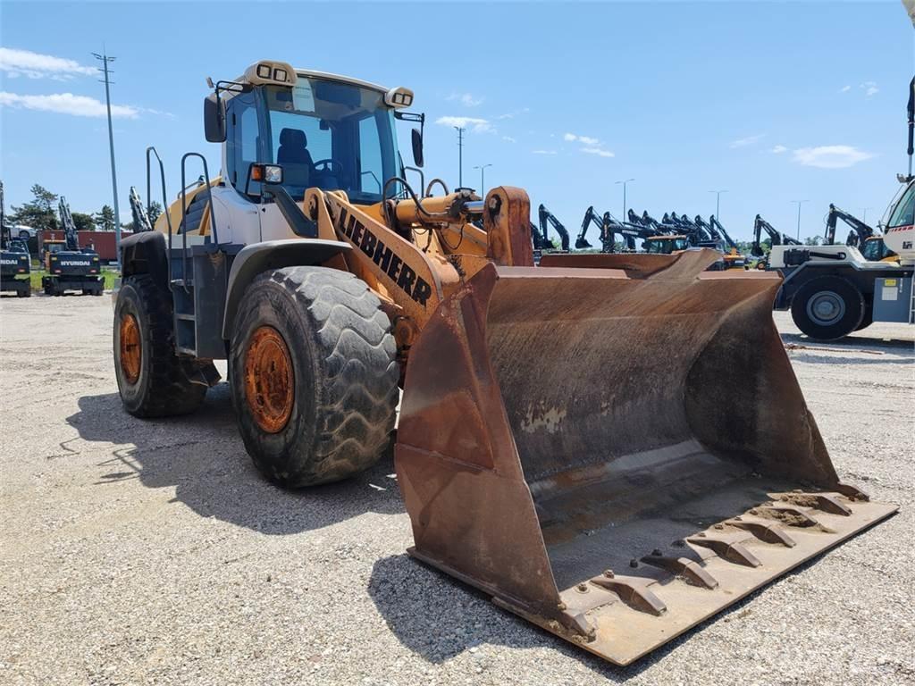 Liebherr L566 Utovarivači na točkove