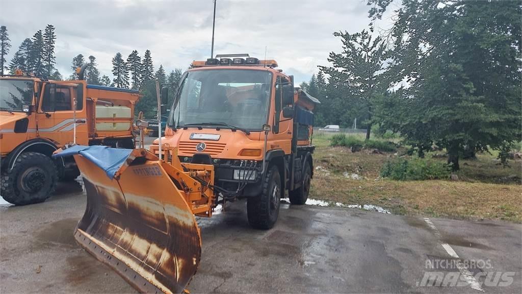 Mercedes-Benz Unimog U400 Komunalna vozila za opštu namenu