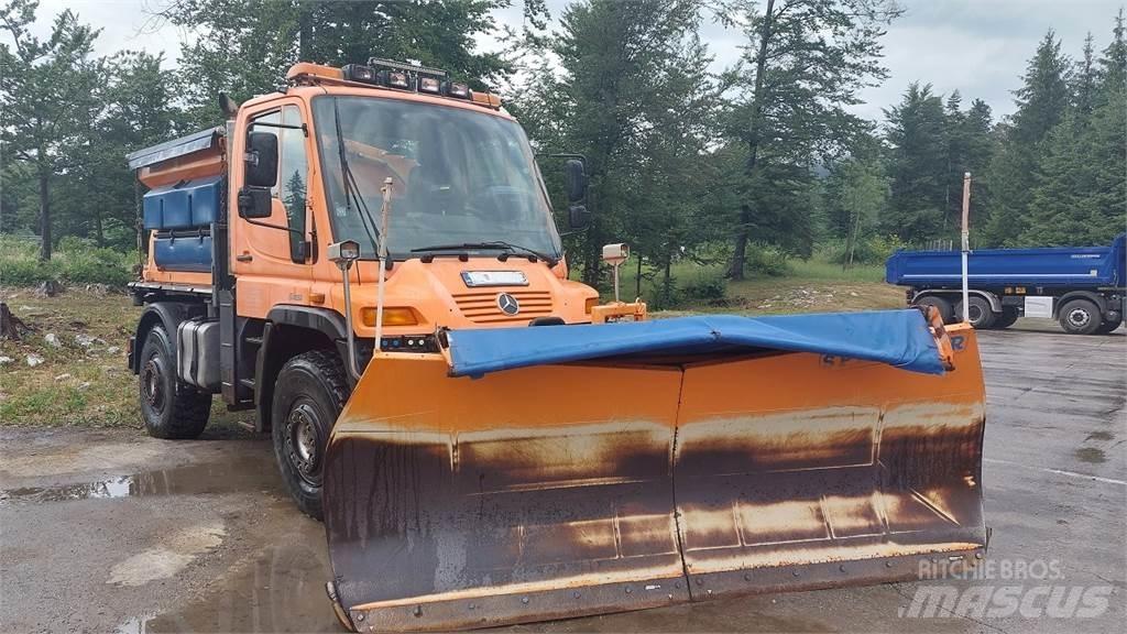 Mercedes-Benz Unimog U400 Komunalna vozila za opštu namenu