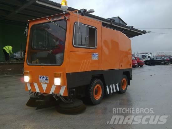 Mfh 2100D Polovni kamioni za čišćenje